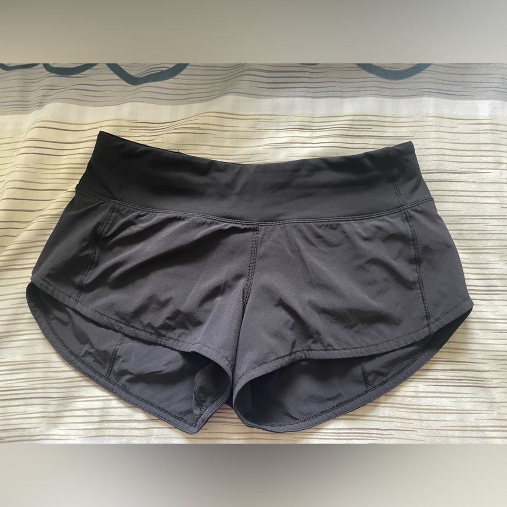 Lululemon Speed Up Short *2.5"